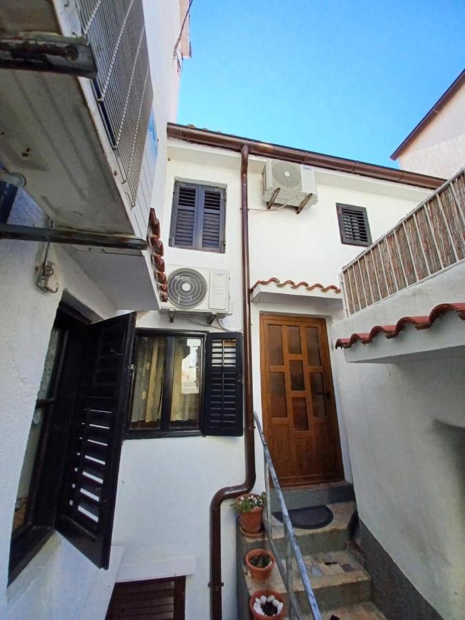Apartment Mondo Baška Exteriér fotografie